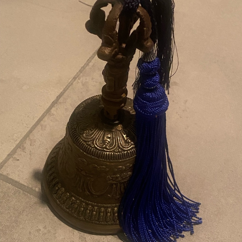 Tibetan brass meditation Bell - Picture 4 of 6
